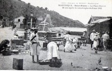 CPA MARTINIQUE SAINT PIERRE LAPLACE BERTIN 20 ANS APRES LA CATASTROPHE (cpa anim