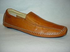 1803, Auto, driving moccasin