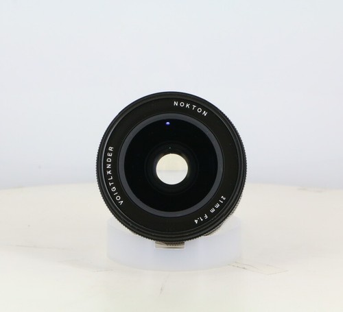 Voigtlander nokton 21mm 4 - 21mm, f/1.4
