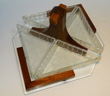 Ancien plateau serviteur