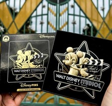Pin's Disney Jumbo Walt DISNEY