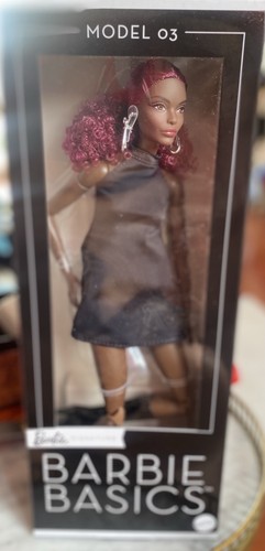 Barbie basics signature doll - barbie,