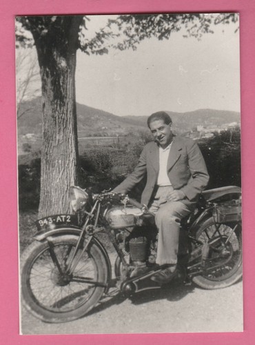 Reproduction photo moto - photo,