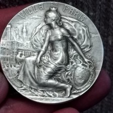 Médaille en Argent Massif