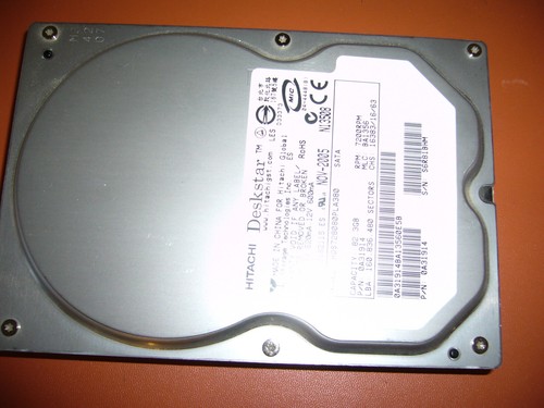 Disque dur hitachi