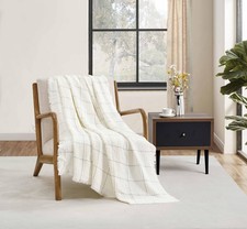 Plaid décoratif en tricot