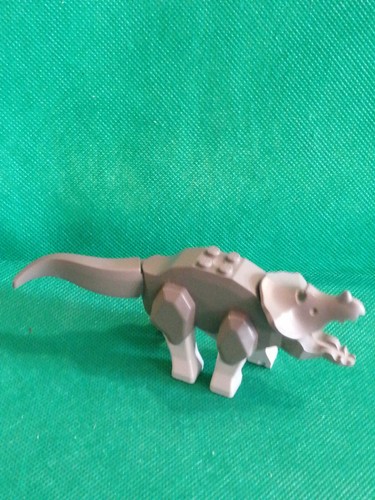 Lego tricera02 tricératops - lego,