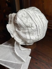 Dentelle ancienne - COIFFE -