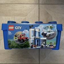 lego city Police 60270 Avec