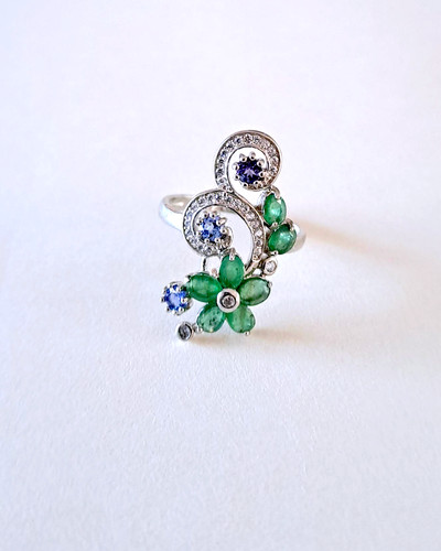 Bague émeraude tanzanite