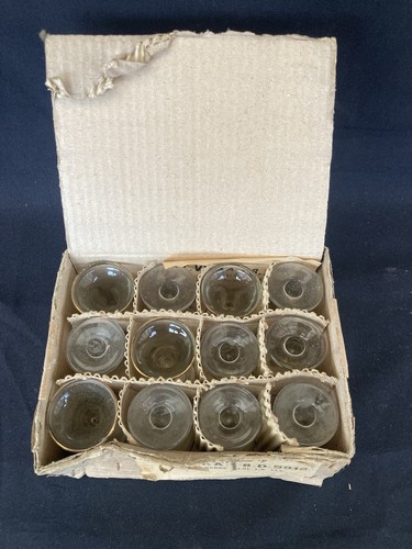 Verre liqueur ancien - à,