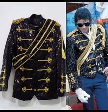 Michael Jackson manteau danse
