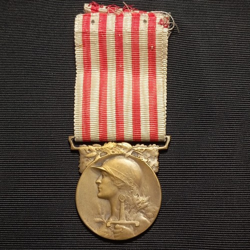 Médaille - d9/04/26, (ref37716)