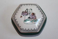 Bonbonnière en porcelaine