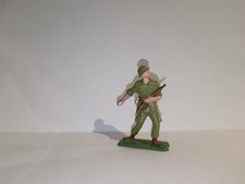 STARLUX militaire armée de terre série 1966 (ref C10) grenade et fusil