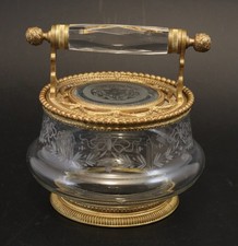 Boîte couverte  Sucrier en