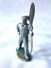 Figurine Aludo Aluminium: Soldat mécano hélice avion. Soldat, Armée, guerre.
