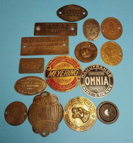 Anciennes petites plaques - anciennes,