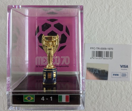 Trophée coupe monde 70 - du,
