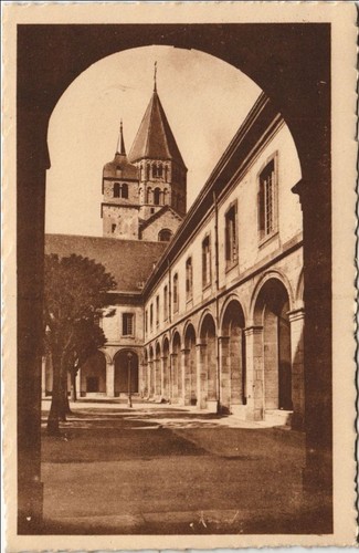 Cpa cluny clocher - clocher, l'eau