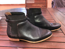 jolies bottines cuir stretch noir HEYRAUD pointure 39 valeur 279€ excellent état