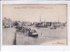 BARFLEUR: le canot de sauvetage à son arrivée à la cale - très bon état