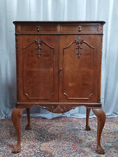 Meuble bar Chippendale en acajou Maison Jellinek au Faubourg Saint Antoine Paris