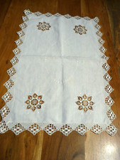 Linge ancien Napperon   brodé