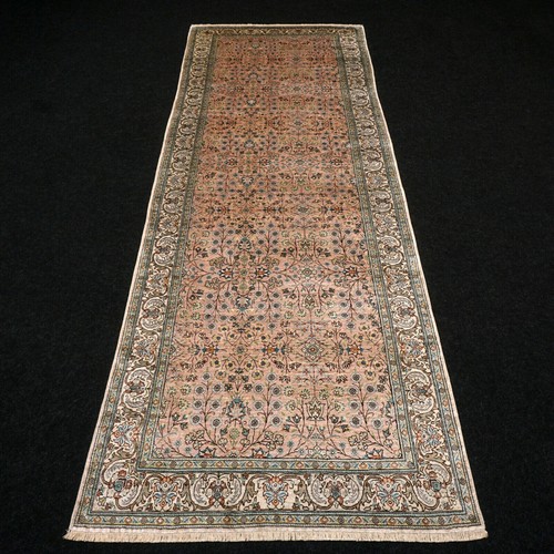 Tapis soie hereke - hereke, 97