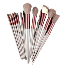 Ensemble de 13 pinceaux de