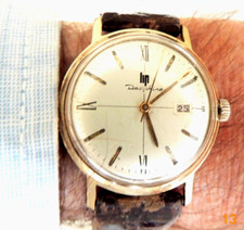 montre LIP DAUPHINE. TYPE  R 558 CHIFFRES  ROMAINS  FONCTIONNE   NON REVISER