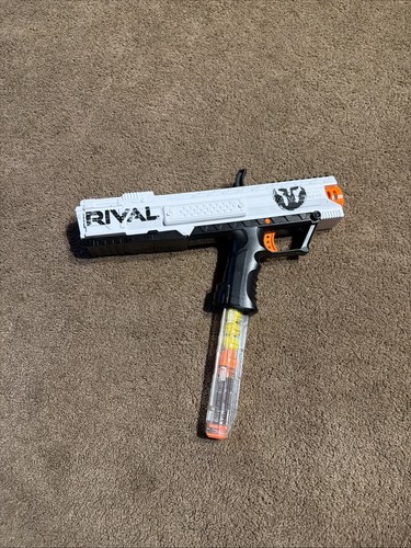 White rival blaster 700 - rival, xv-700