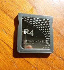 CARTOUCHE R4 REVOLUTION FOR DS (NDSL / NDS) MICRO SD 1 GB JEU CONSOLE NINTENDO