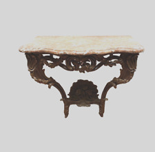 Console Louis XV en bois patiné finement sculptée dessus marbre . XVIII siècle .