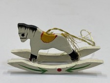 Figurine de collection Erzgebirge figurine en bois cheval à bascule 5 cm....