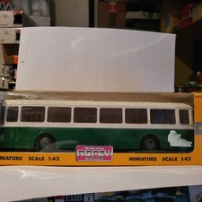 Autobus parisien Saviem de la  RATP par   NOREV au 1/43ème (plastique)  année 80