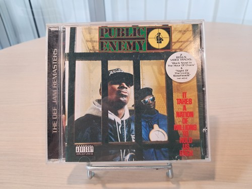 Public enemy it - -, takes