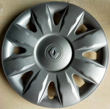 LOT DE 4 ENJOLIVEURS RENAULT MODUS/CLIO  pour JANTES 15" les photos sont réelles