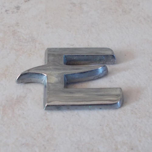 Ancien insigne ancienne - , lettre