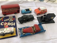 Lot de 7 véhicules miniatures de différentes marques