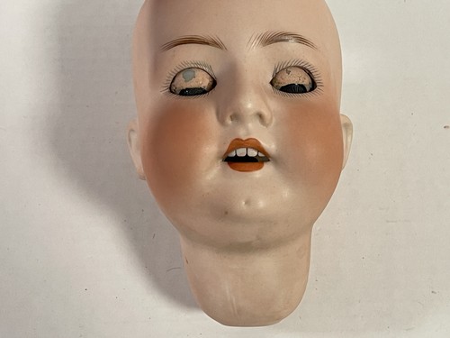 Poupée porcelaine tête - , de