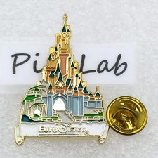 Pin's-DISNEY -CHATEAU-Euro