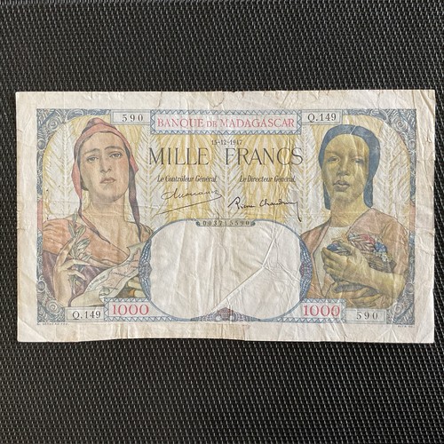 Madagascar 1000 francs - 1000,
