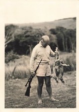 ANCIENNE PHOTOGRAPHIE COLLECTION CHASSE CHASSEUR ET SON FUSIL LIEVRES