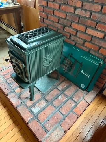 602 jotul wood - wood, stove--local
