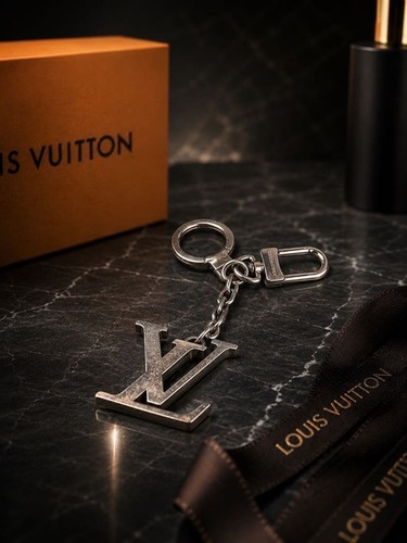 Porte clés louis - porte-clés, vuitton