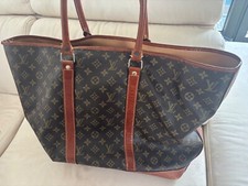 sac cabas louis vuitton, occasion + facture disponible. Prix négociable ! 