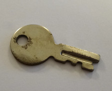 Clef Coffre de rangement pour Machines à coudre Singer 221K