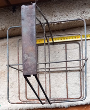 Ancien porte bouteilles en fer, 4 places