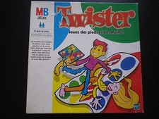 TWISTER : JEU Jouez des pieds